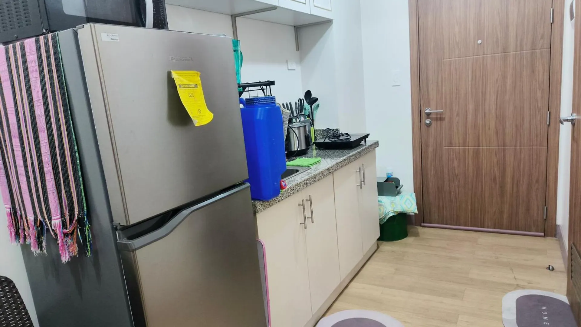 Aparthotel Charles Haven'S Crib - Spring Residences Manila